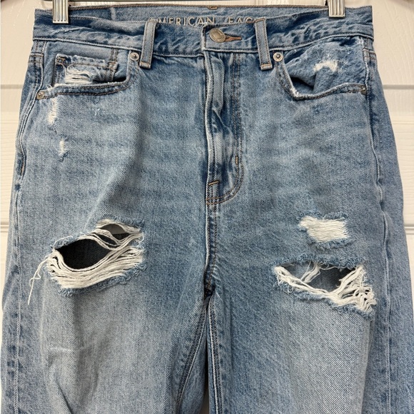 American Eagle Women’s Distressed Blue Jeans Size 0 - Picture 2 of 12